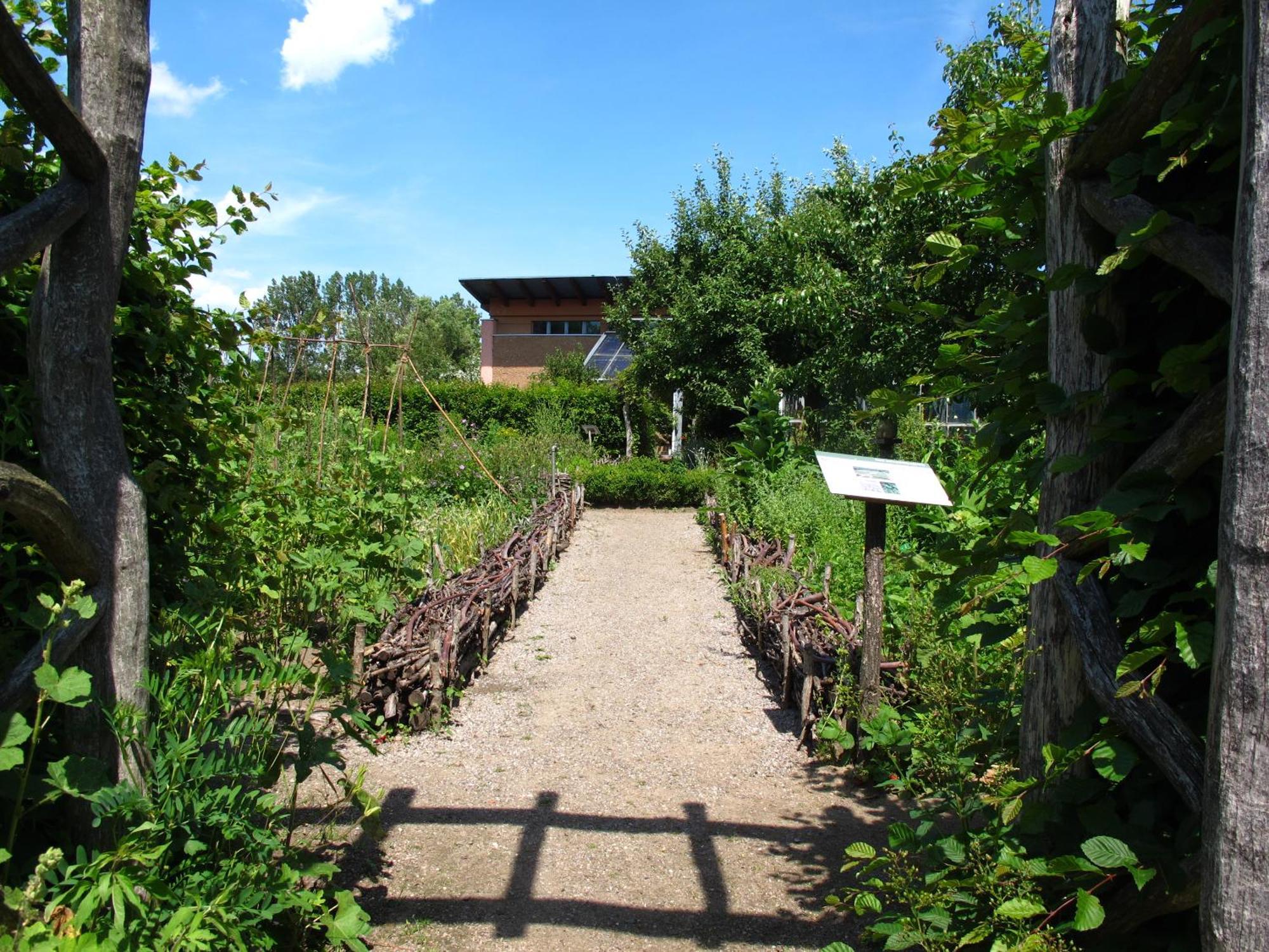 Gaestehaus Am Wangeliner Garten Luaran gambar