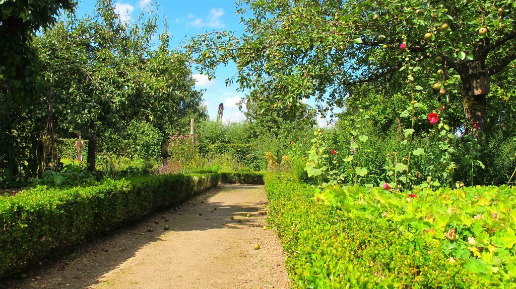 Gaestehaus Am Wangeliner Garten Luaran gambar